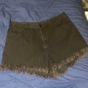 Black fringe bottom shorts